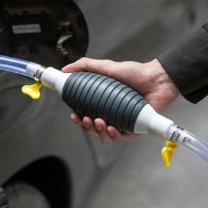 Pompa manuale per carburante, olio e altri liquidi