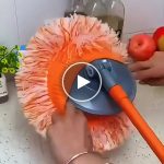 Mop girevole a 360° in microfibra – video