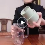 Frullatore portatile senza fili con cannuccia – video
